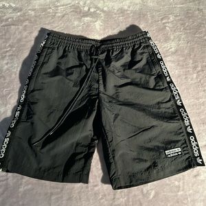 EUC Men’s Adidas Small shorts